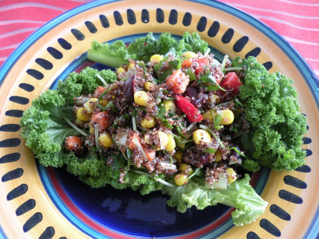 kaniwa salad