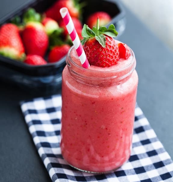 Strawberry bliss smoothie1