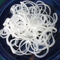 Spiralized onions