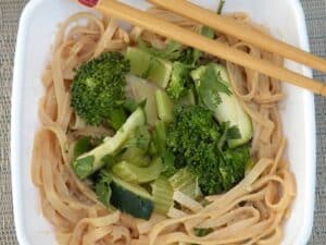 peanut butter sesame noodles