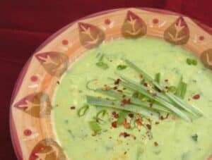 Coconut-curry cold lettuce soup