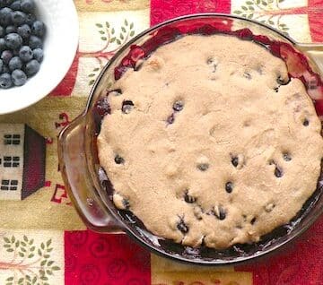 Vegan blueberry or blackberry cobbler
