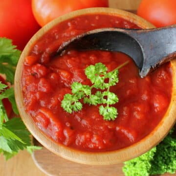 Fresh summer tomato sauce recipe
