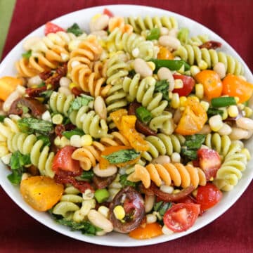 Pasta salad with white beans and corn