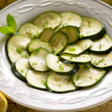 Zucchini with mint