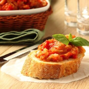 Bruschetta with Eggplant and tomtato spread