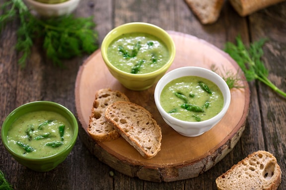Vegan cream of asparagus soup recipe