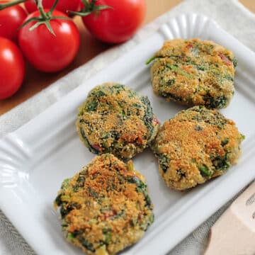 White bean and spinach burgers