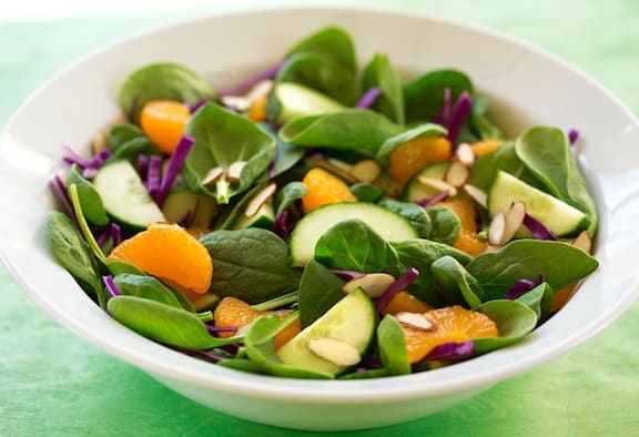 vegan Thanksgiving; Spinach, orange, and red cabbage salad recipe