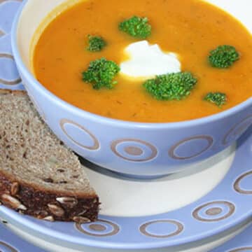 Cold Carrot and broccoli soup