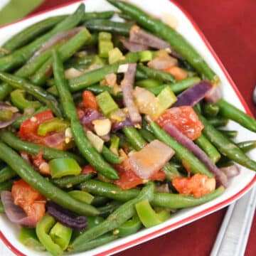 Piquant green beans