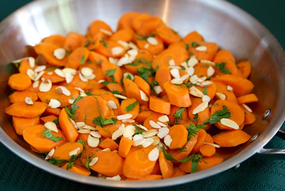 Sautéed Carrots with Almonds