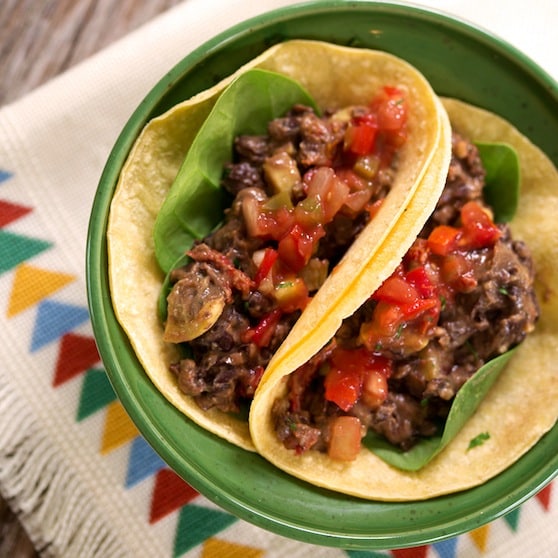 Black bean and squash soft tacos recipe