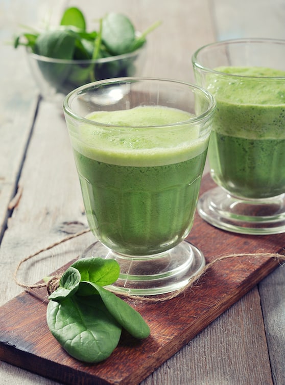 Spinach and Avocado Green Smoothie
