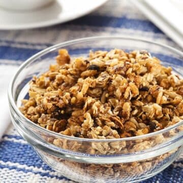 Classic Crunchy Granola Recipe