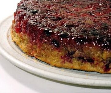 Cranberry upside-down cake