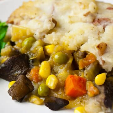 Vegan veggie-filled shepherd's pie recipe