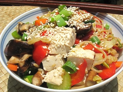 Korean Japchae (Shirataki Noodles with Vegetables)