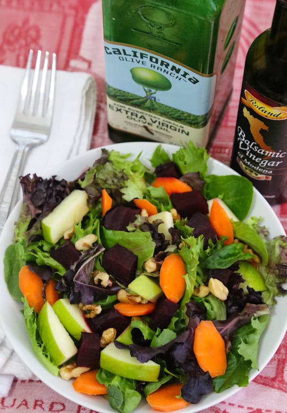 Mixed greens salad with apple and pickled beets recipe