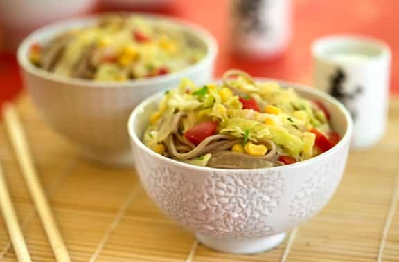 Asian noodles with corn and cabbbage1