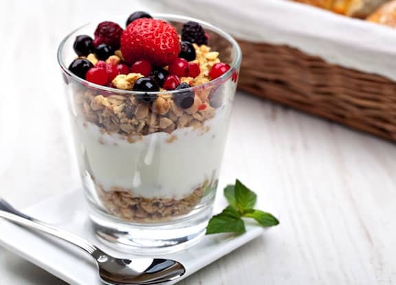 https://www.vegkitchen.com/wp-content/uploads/2011/12/Fruity-yogurt-parfait.jpg