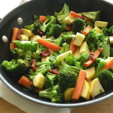 Broccoli, carrot, and squash sauté