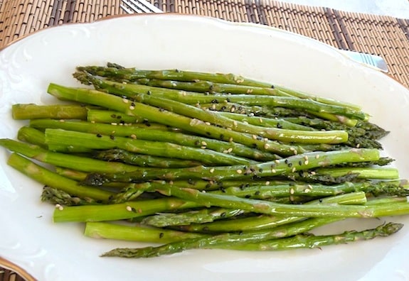 sesame roasted asparagus