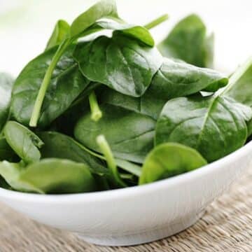 Fresh spinach in a bowl