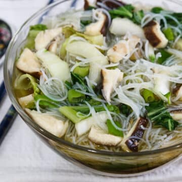 Rice Noodle Soup with Lettuce and Mushrooms