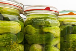 Refrigerator pickles