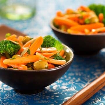 Carrot and broccoli salad recipe