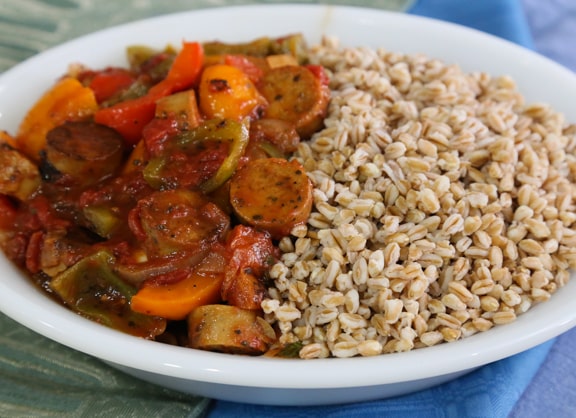 Italian-style vegan sausage and peppers