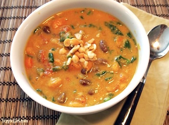 Curried pumpkin-peanut soup