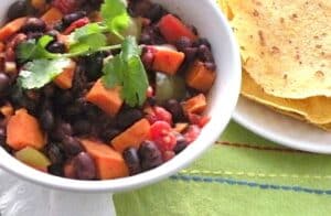 Quick black bean and sweet potato chili recipe