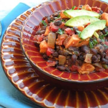 Quick Black Bean and Sweet Potato Chili