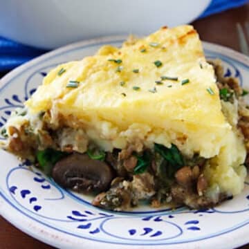 Hearty lentil and mushroom shepherds pie