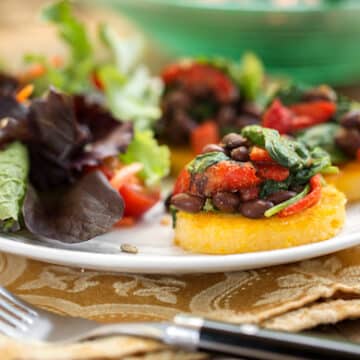 Polenta with black beans