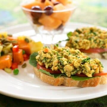 Chickpea and kale sandwich spread