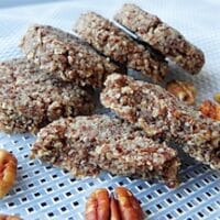 pecanshortbreadcookies