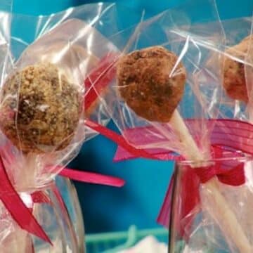 Chocolate Date Lollipops