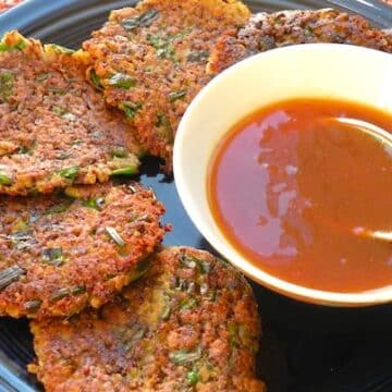 Quinoa scallion fritters with duck sauce3