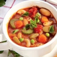 Pasta and bean soup1
