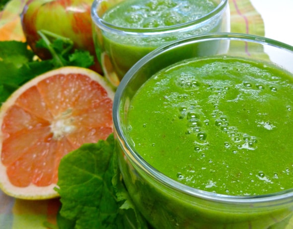 Fruity Green Smoothie - grapefruit and kale