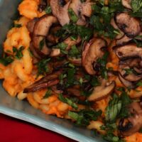 Sweet potato vegan mac n cheese1