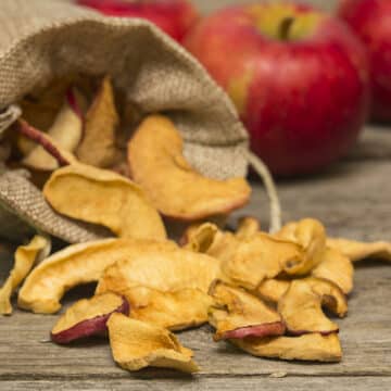 Cinnamon dried apples recipe