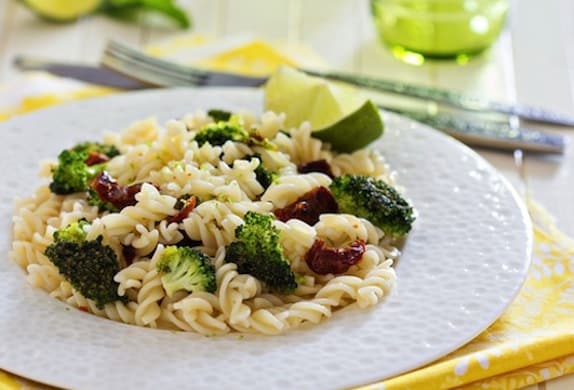 Pasta with broccoli and dried tomatoes