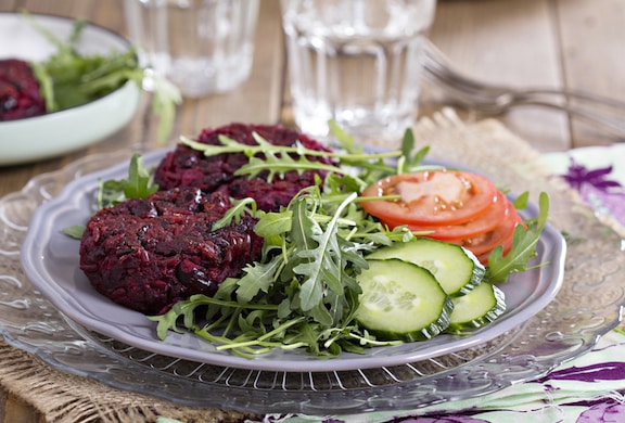 Vegan beet burgers