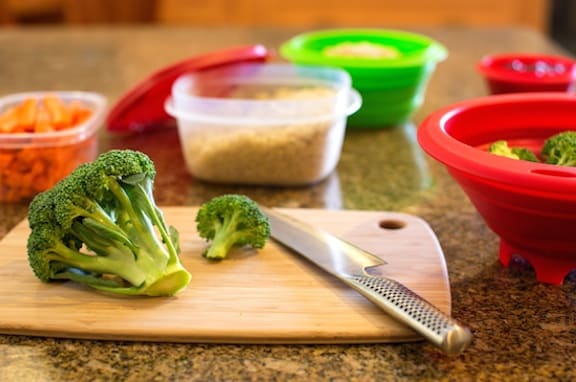 Countertop food prep - quinoa and broccoli