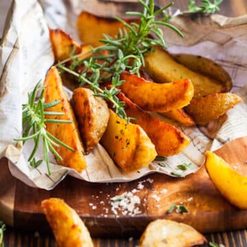 Roasted potato wedges