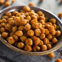 Skillet roasted spiced chickpeas